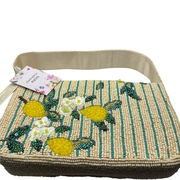 Elegant Floral Beaded Crossbody Bag - Picture 2 of 2